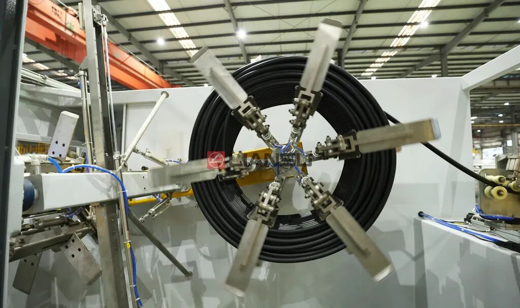 HDPE pe automatic pipe coiler.jpg
