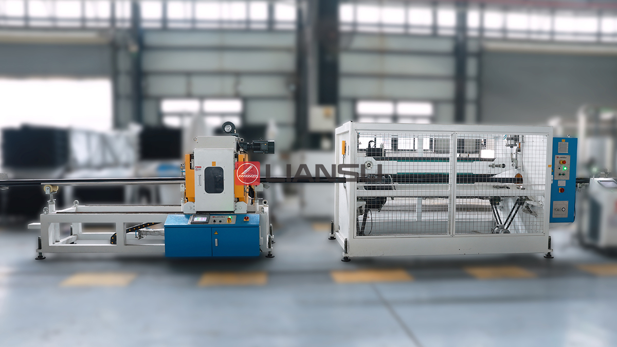 haul-off and cutting unit for abs pipe extrusion line.jpg